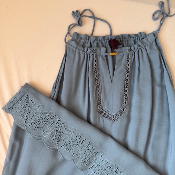 Hale Bob Large Light Blue Eyelet Detail Dress - Picture 10 of 10